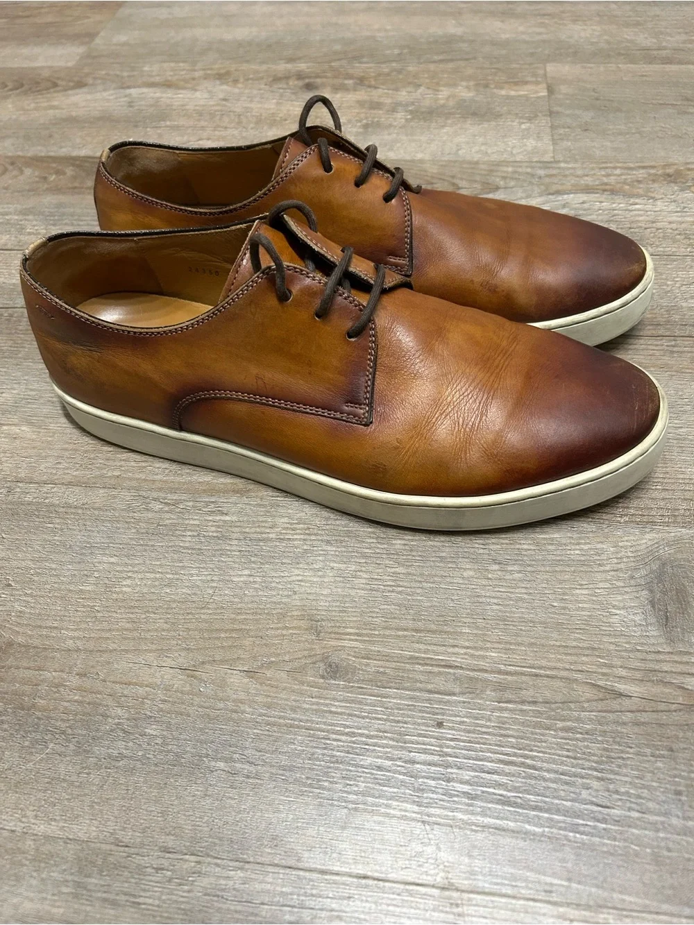 Magnanni Men’s Size 10.5 Cognac Brown Leather Lace-Up Slip-On Sneakers